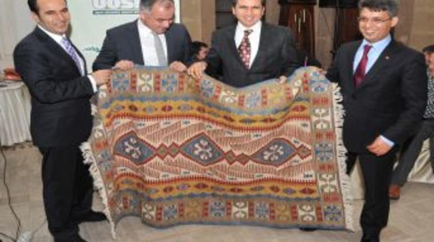 Uşak OSB&rsquo;den "T&uuml;rkiye Ve D&uuml;nya Ekonomisi Nereye Gidiyor" Konferansı