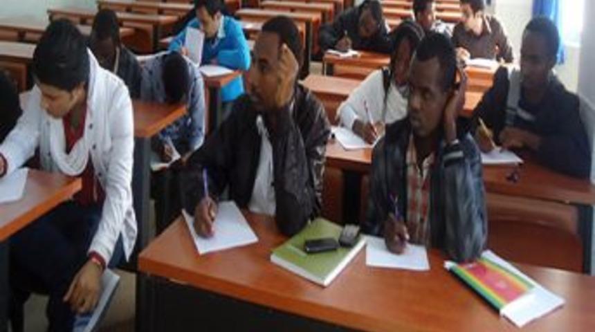 Me&uuml; Tuam T&uuml;rk&ccedil;e &Ouml;ğretiyor