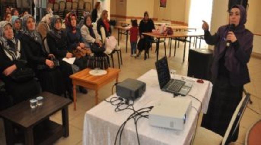 G&ouml;lbaşılı Kadınlara 'ailede Kalite' Konulu Seminer
