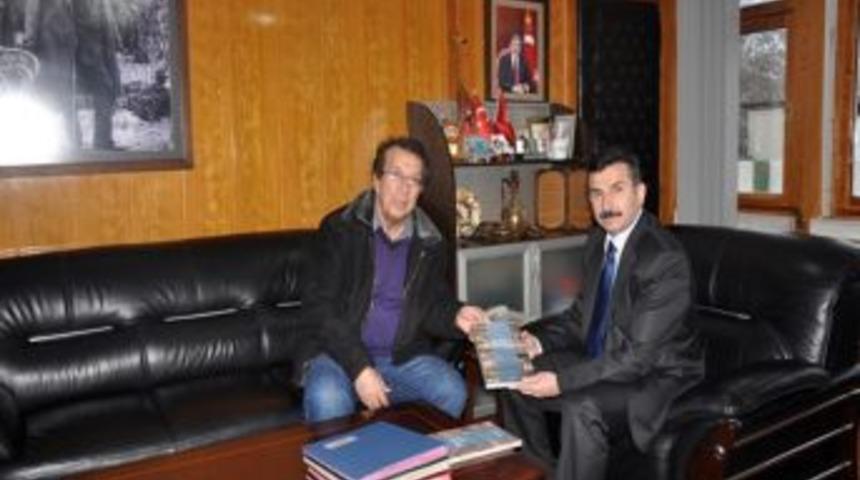 Tarsus'un 150 Yıllık Yakın Tarihini Kitapta Topladı