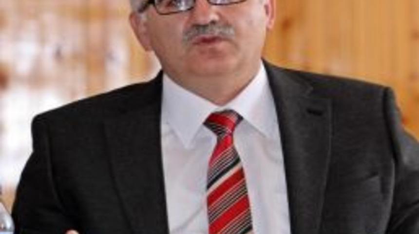 Bayburt Üniversitesi Rektörü Prof. Dr. Budak 4. Kattan Düştü