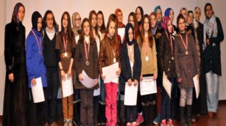 Bakanlığın Desteklediği Bilge Akademisi&rsquo;nin Projesi Gen&ccedil;leri Geleceğe Hazırlıyor