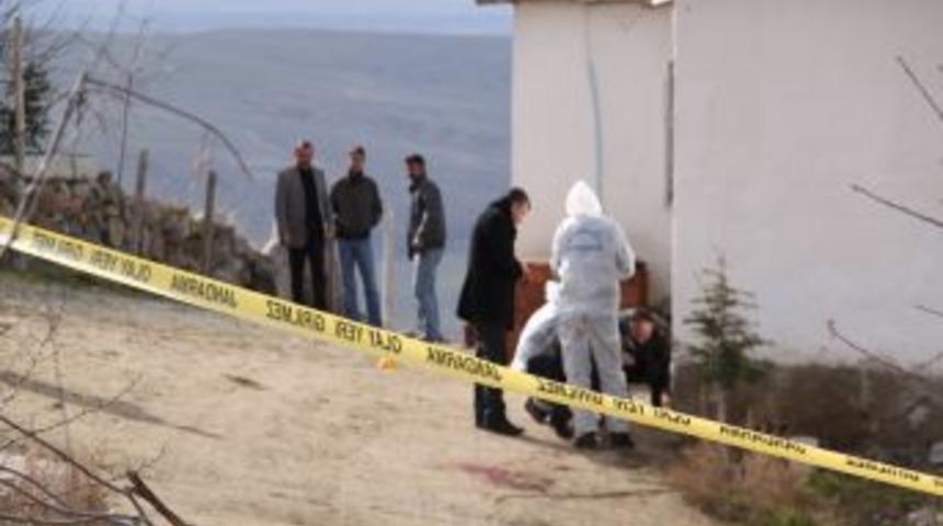 Köy muhtarına kanlı infaz