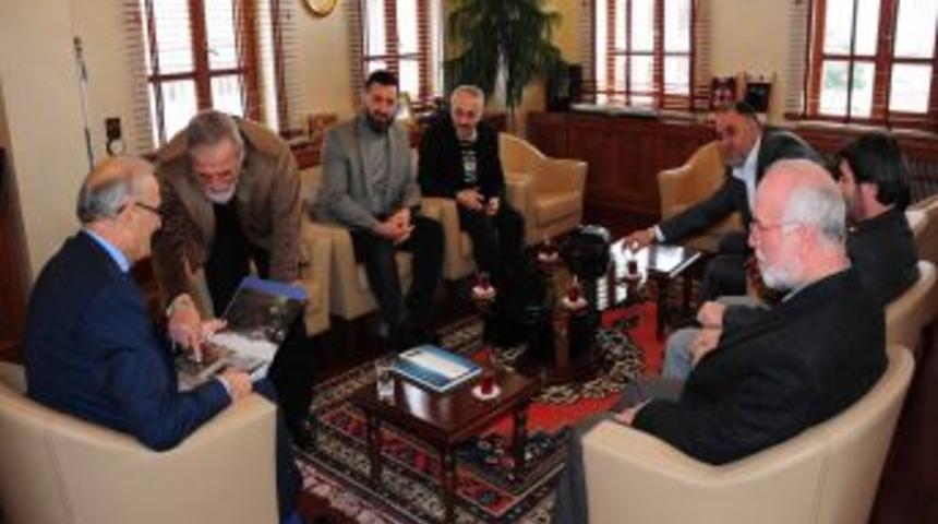 AHSEN Vakfı Y&ouml;netimi Başkan Yılmaz&rsquo;ı Ziyaret Etti