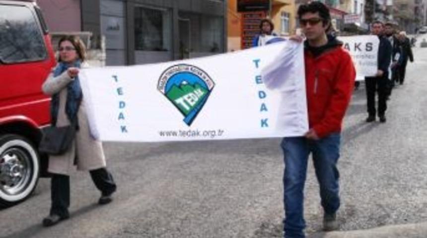 Hayatını Kaybeden Dağcılar İ&ccedil;in Anma Y&uuml;r&uuml;y&uuml;ş&uuml;