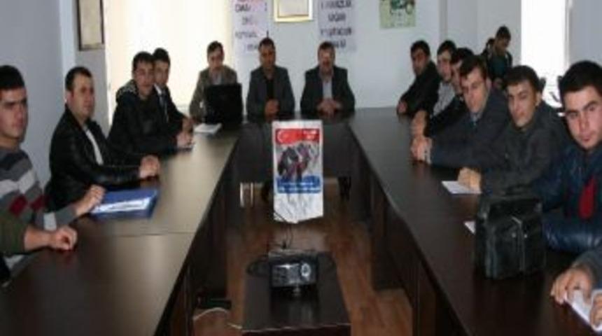 Kayseri Damızlık Sığır Yetiştiricileri Birliğinde Bilgilendirme Toplantısı