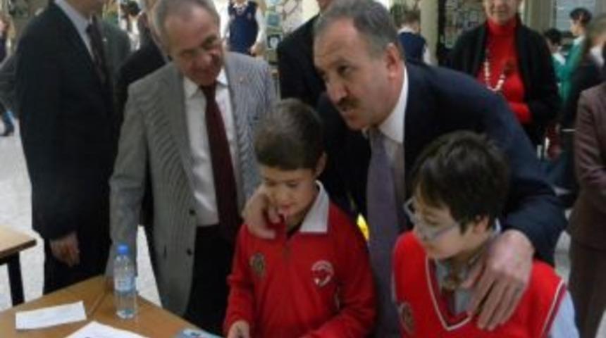 Odt&uuml; &Uuml;lkem Koleji'nde Matematik Oyunları G&uuml;n&uuml; D&uuml;zenlendi