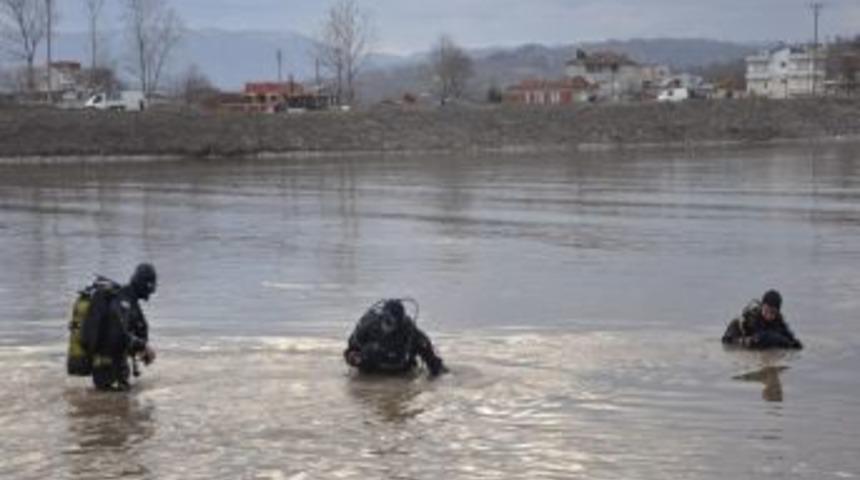 Karadeniz Okan&rsquo;ı Geri Vermiyor
