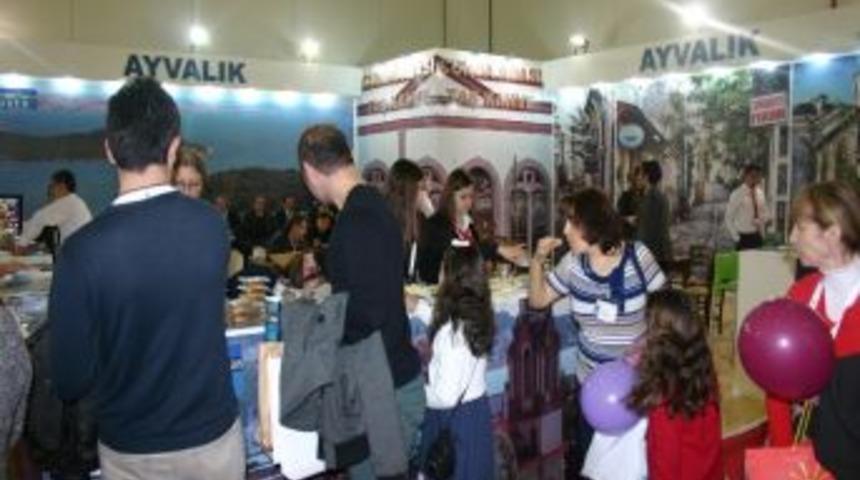 Ayvalık'ı EMITT 2013'te AYTUGEB Temsil Etti