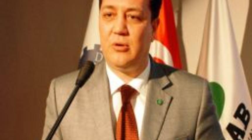 'T&uuml;rk Aile Şirketleri Avrupa'daki Refiklerine G&ouml;re Daha Az Yaşıyor'