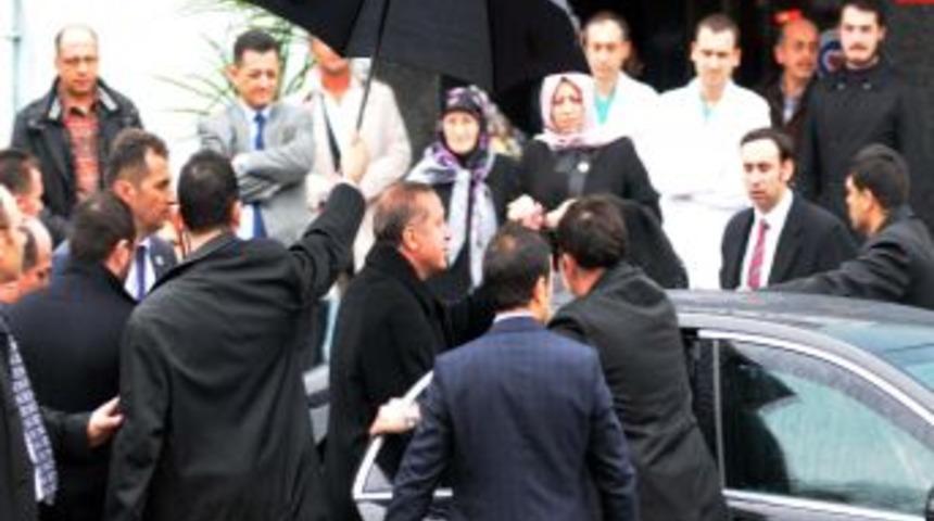 Başbakan Erdoğan&rsquo;dan Hasta Ziyareti