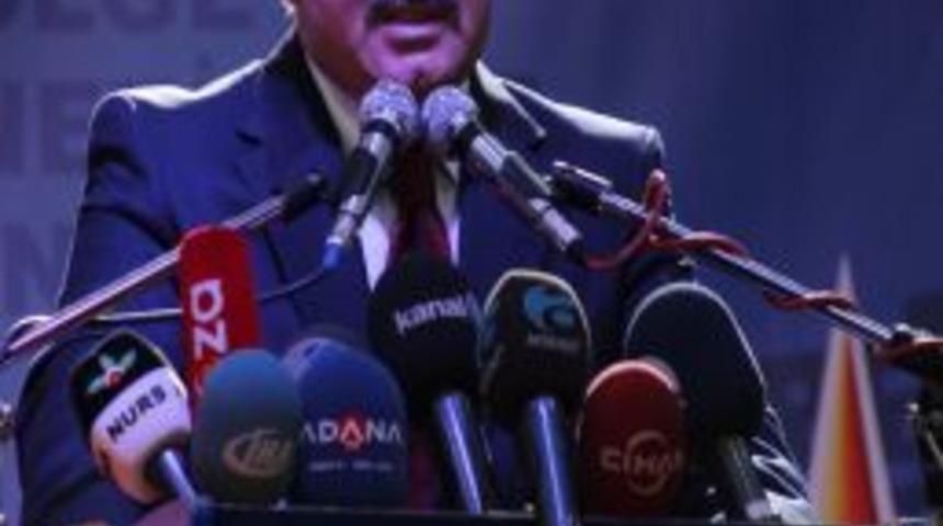 H&uuml;seyin &Ccedil;elik: Bizde Makam Ve Mevki Hırsı Olmadığı I&ccedil;in &Ccedil;atlak Yok