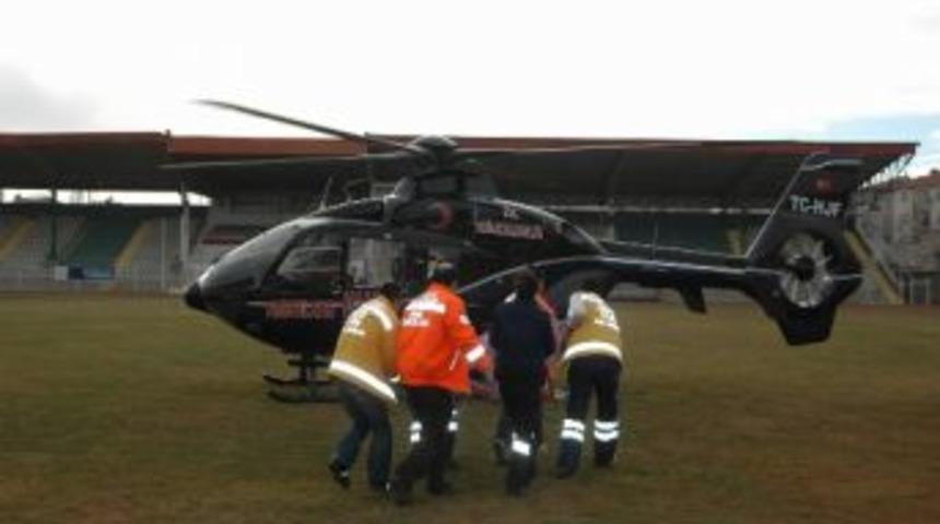 Kalp Krizi Ge&ccedil;irdi, Hava Ambulansı İle Kayseri&rsquo;ye Sevk Edildi