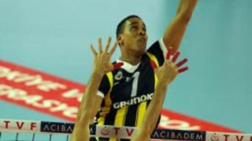 Fenerbah&ccedil;e: 3 - Galatasaray: 1