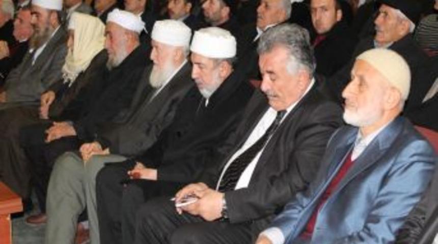 Siirt'te Eller Semaya 'barış' I&ccedil;in Kalktı&rlm;