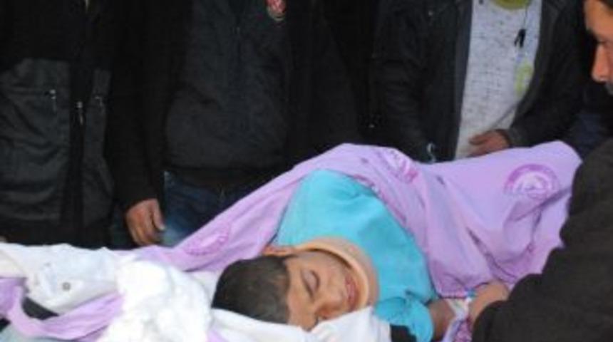 Motosiklet Bisiklete &Ccedil;arptı: 2 Yaralı