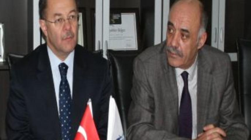 ETSO Başkanı Y&uuml;celik'ten Eski Sağlık Bakanı Akdağ'a Teşekk&uuml;r