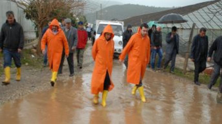 Ak Parti Heyeti, Sel B&ouml;lgesi Demre'de Incelemelerde Bulundu