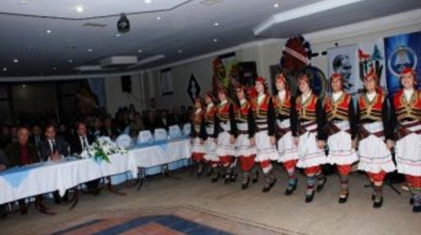 Artvinlilerden Coşkulu Kutlama