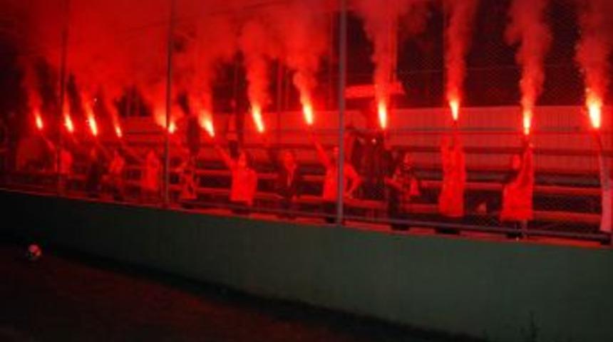 Adanaspor&rsquo;a Bayan Taraftar Morali