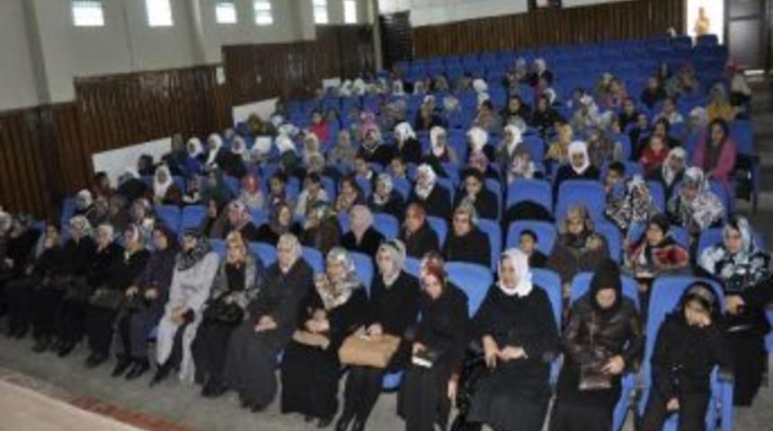 Ak Partili Kadınlardan &lsquo;kutlu Doğum&rsquo; Etkinliği