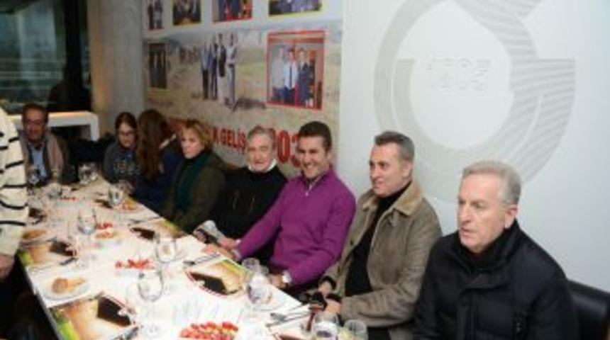 Sarıg&uuml;l Arena&rsquo;da Beşiktaşlılara Ev Sahipliği Yaptı