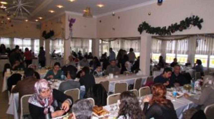 &Ouml;demişli Oto Tamircileri Kahvaltıda Buluştu