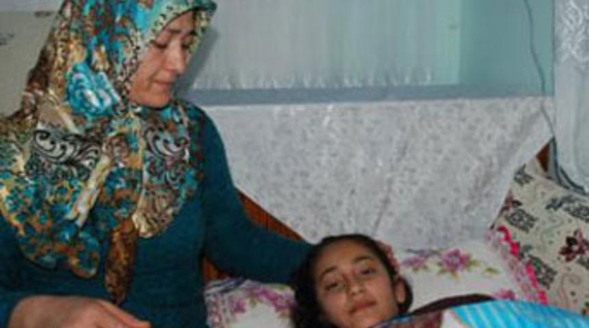 Evinde otururken vuruldu!