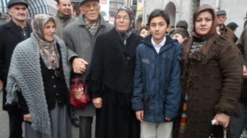 Karne hediyesi umre seyahati oldu