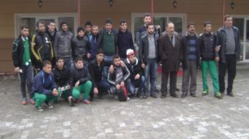 Sporculara Yemek Verildi