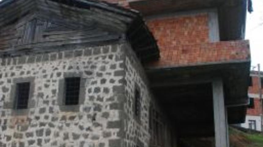 Rize'den Ilgin&ccedil; Bir Yapı Daha