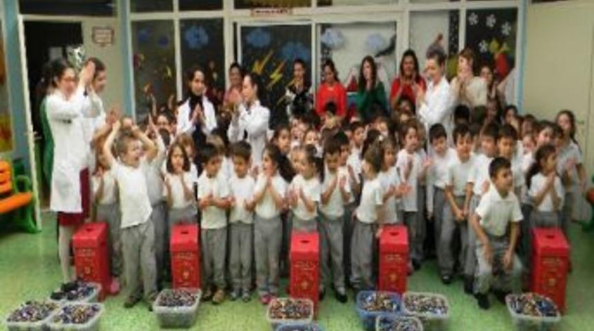 Minik &Ouml;ğrenciler 191 Kilo Atık Pil Topladı