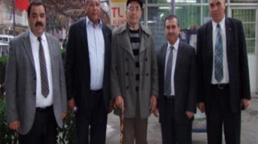 Ak Parti İl Y&ouml;netimi, Salihli&rsquo;de Ziyaretlerde Bulundu