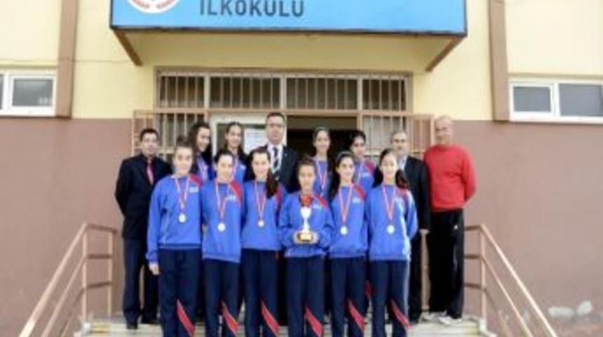 Fadime Bolkan İlkokulu, Manisa Şampiyonu Oldu
