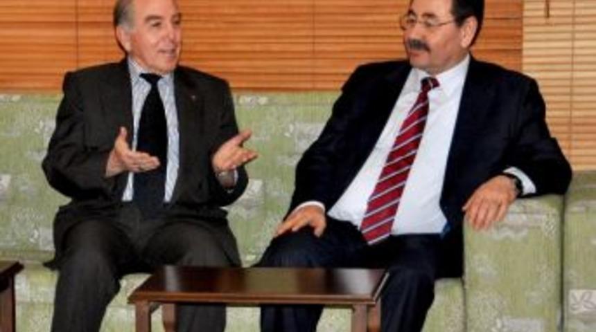 Başkan Odabaşı Site Sakinleriyle Sohbet Etti