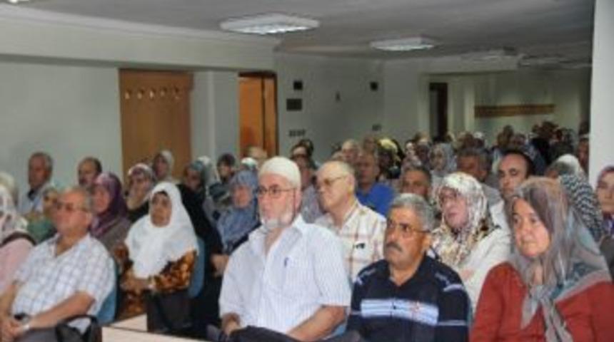 Umre Adaylarına Eğitim Semineri
