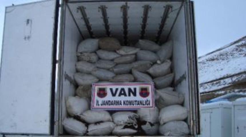 Jandarmadan Ka&ccedil;ak&ccedil;ılık Operasyonu