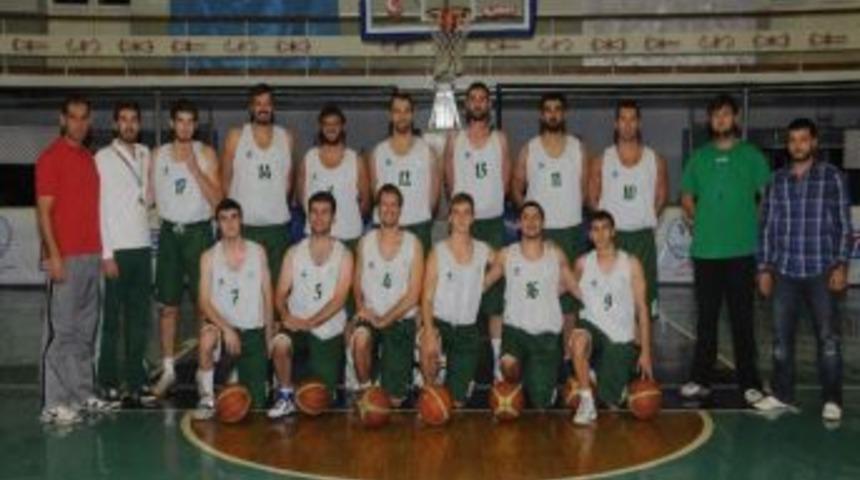 Manisa Belediyespor Basketbol Takımı 3. Lige Y&uuml;kseldi