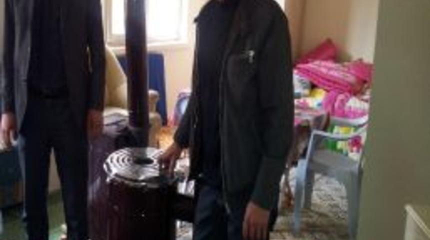 Odunpazarı Belediyesi&rsquo;nden Evi Yanan Arkaya Ailesine Yardım