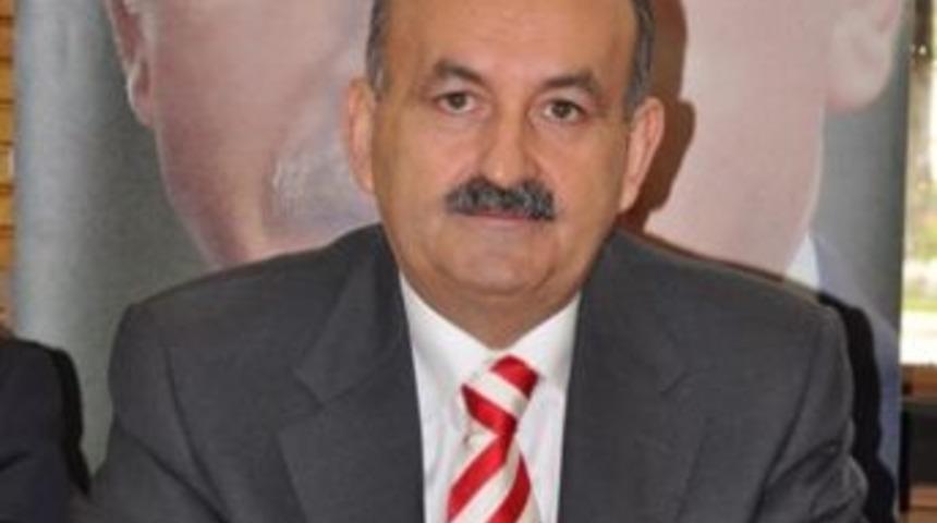 Yeni Sağlık Bakanı M&uuml;ezzinoğlu&rsquo;ndan Sağlık &Ccedil;alışanlarına Mesaj