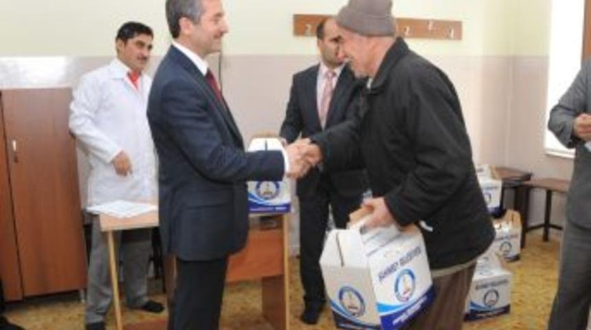 Şahinbey, Bin 150 Aileye Et Dağıttı