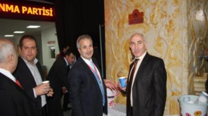 Ak Parti B&ouml;lge Toplantısı'nda "kozan" R&uuml;zgarı