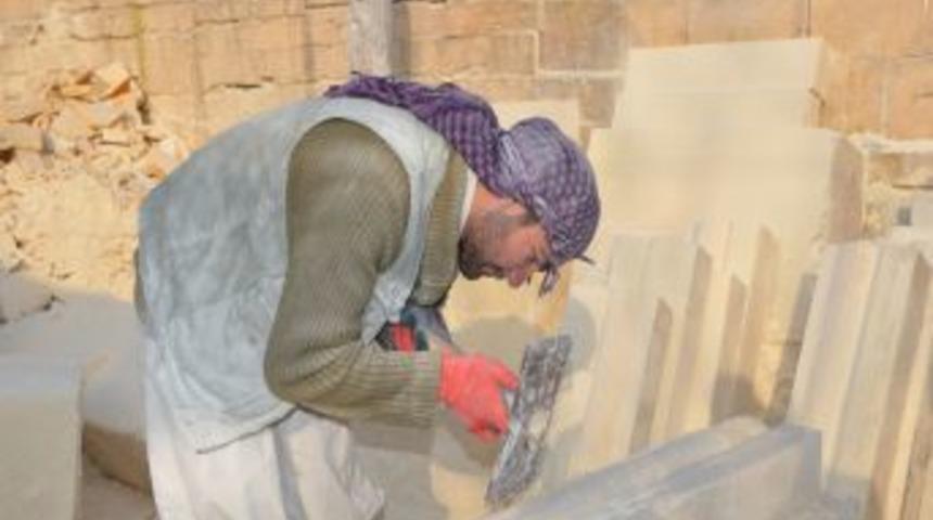 Chicago&rsquo;daki T&uuml;rk K&uuml;lt&uuml;r Merkezini Urfa&rsquo;nın Lahit Taşları S&uuml;sleyecek