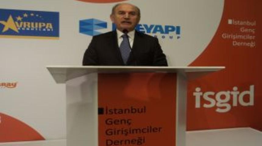 Topbaş: Metrob&uuml;s Ge&ccedil;ici &Ccedil;are, Raylı Sisteme 7 Milyar Dolar Yatıracağız