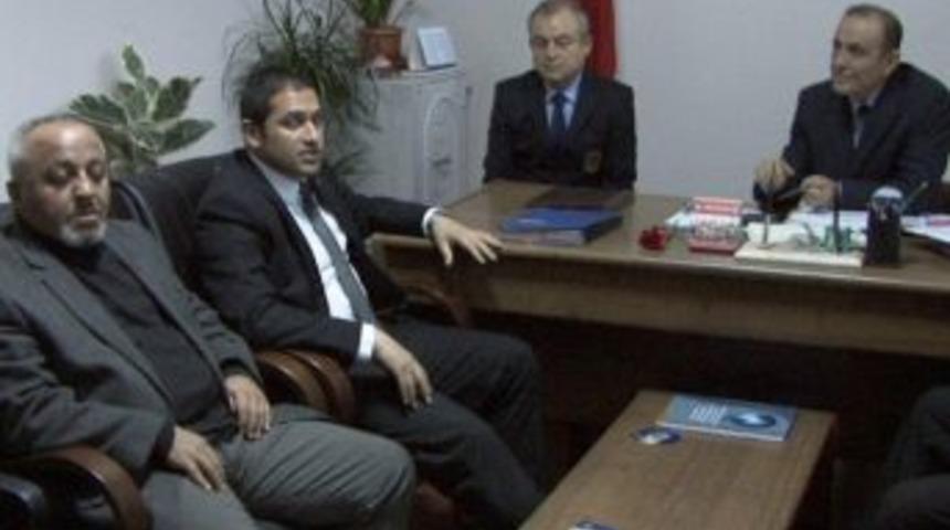 Karaduman, G&uuml;mr&uuml;k M&uuml;d&uuml;r&uuml; Akkaya&rsquo;yı Ziyaret Etti