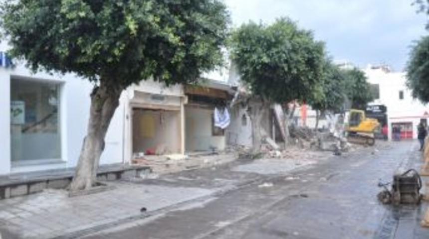 Bodrum Kuyumcular &Ccedil;arşısı Yıkıldı