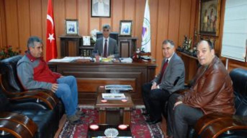 B&uuml;y&uuml;kaslan: Yapılan Sportif Tesisleri Destekliyoruz