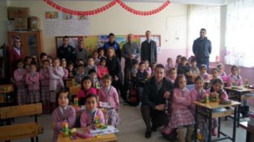 &Ouml;ğrencilere 'Gen&ccedil;lik Ve G&uuml;venli Gelecek' Anlatıldı