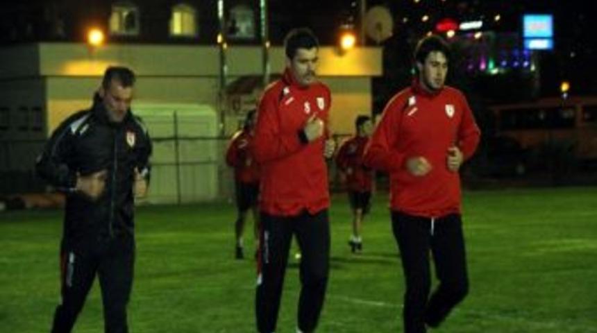 Samsunspor, Kartalspor Ma&ccedil;ı Hazırlıklarına Başladı