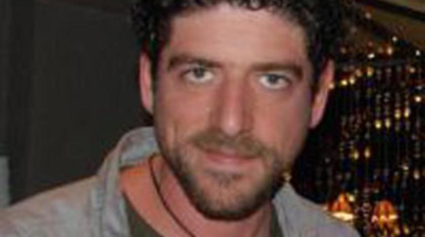 Yeni filmimde puştun tekiyim